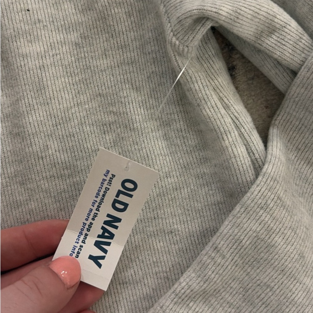 Old Navy Grey Matching Skirt and Top Set - Picture 9 of 9